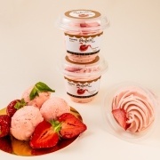 Perfetto ice cream "Smakota" - Strawberry sorbet