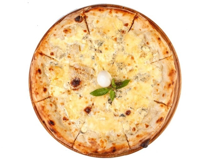 Pizza "4 cheeses" - Image 1